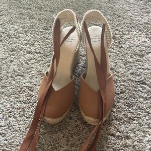 Sezane Les Souliers. Wedges. Size 39. Great used condition.